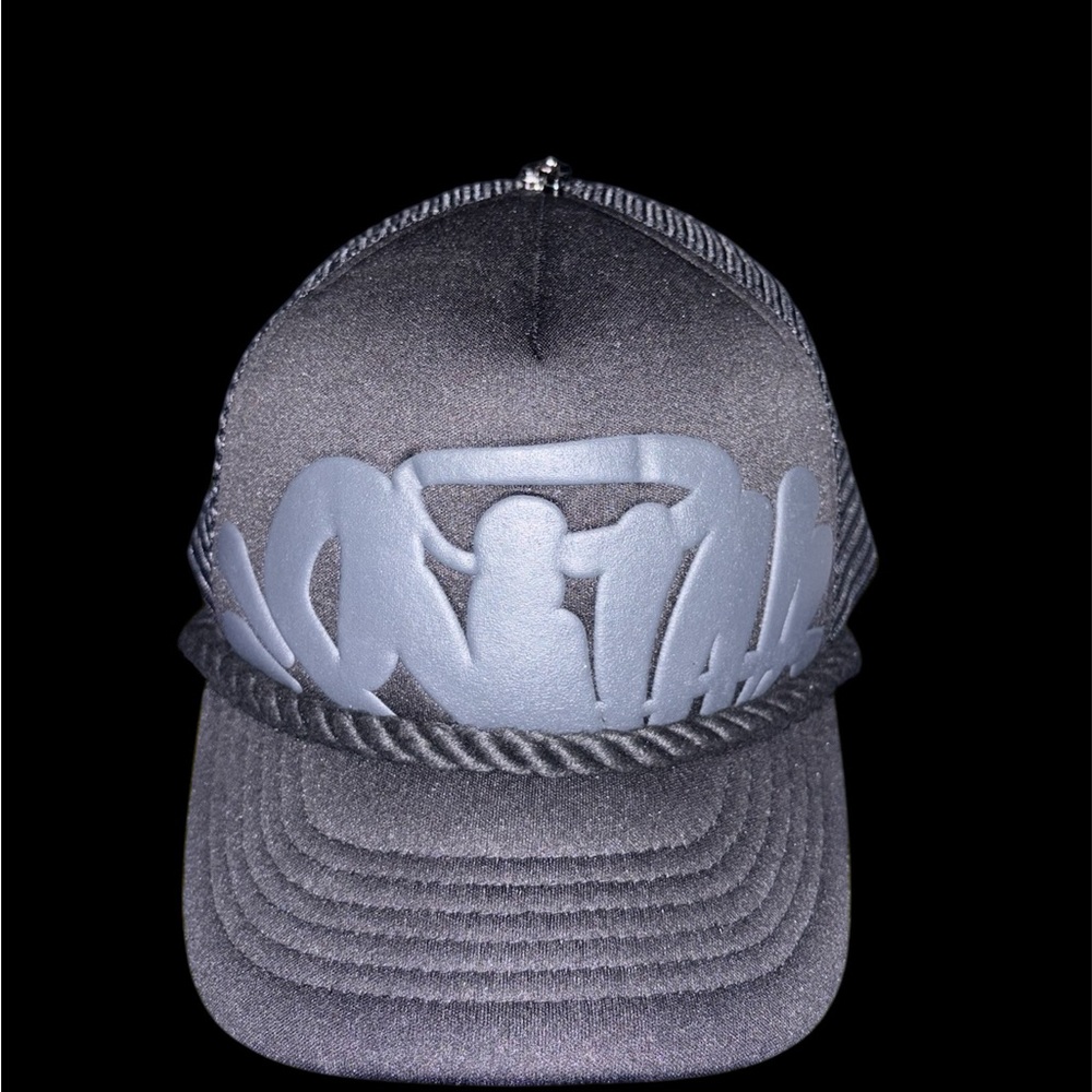 Syna world Trucker Hat